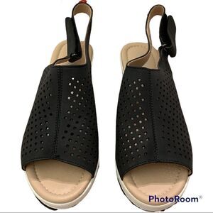 Jeossy Woman’s Platform Black sandal size 7
